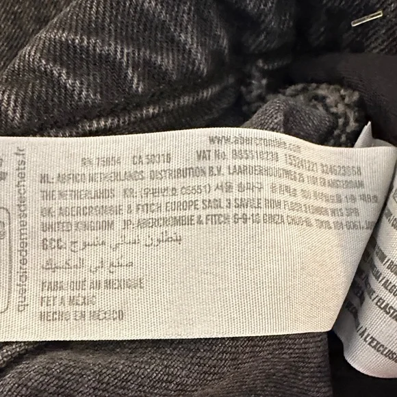 Abercrombie & Fitch Black The 90's Straight Ultra High Rise Curve Love Jeans 28 - Picture 7 of 9